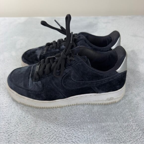 Nike Air Force 1 Low Black Velvet Sneakers Women Size 9 - Picture 10 of 12